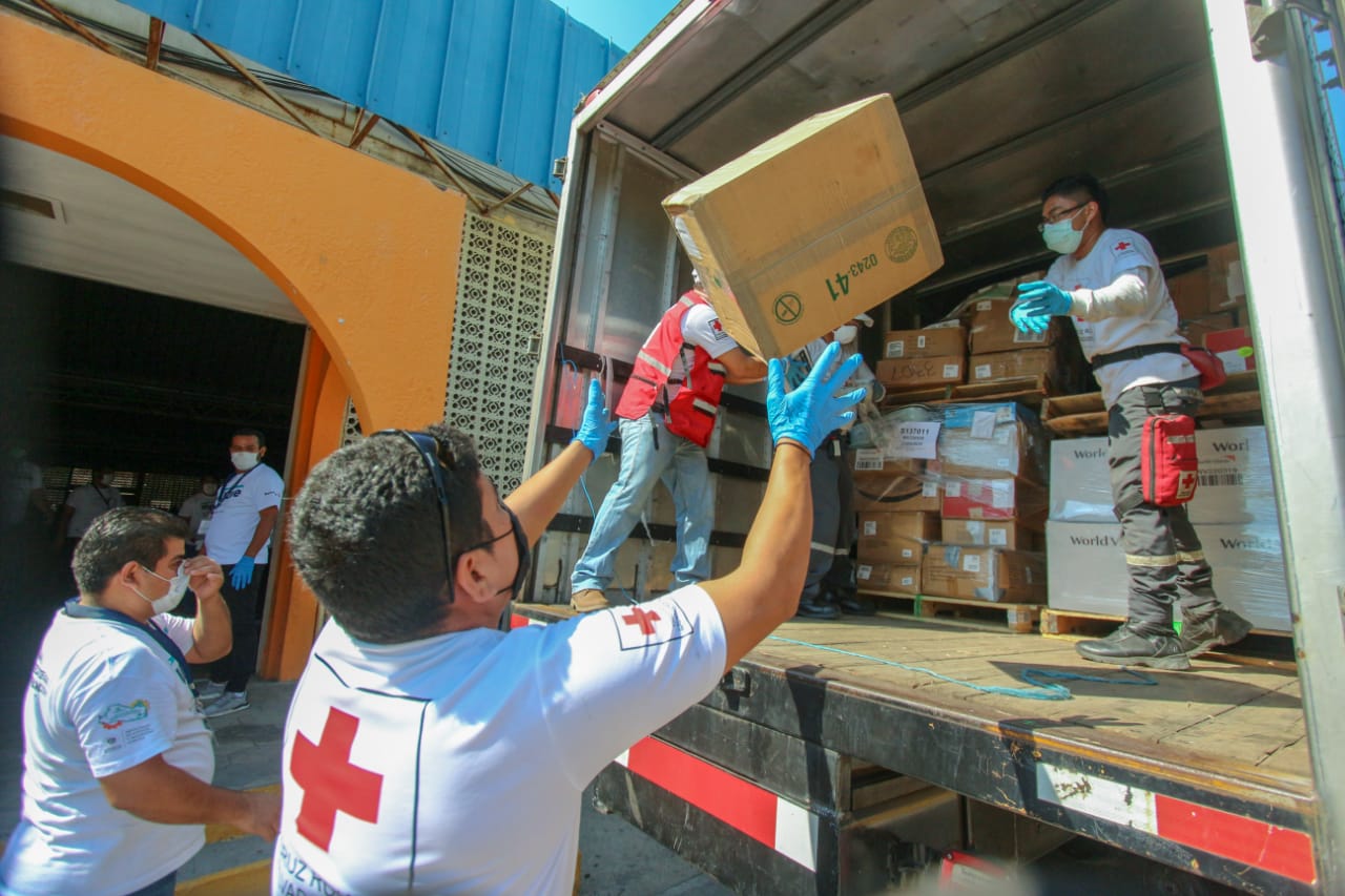 Más de 400 empresas y ONGs se solidarizan con El Salvador para luchar contra el coronavirus